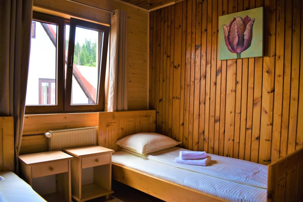 Srna Chalet - Rooms Žabljak Dış mekan fotoğraf